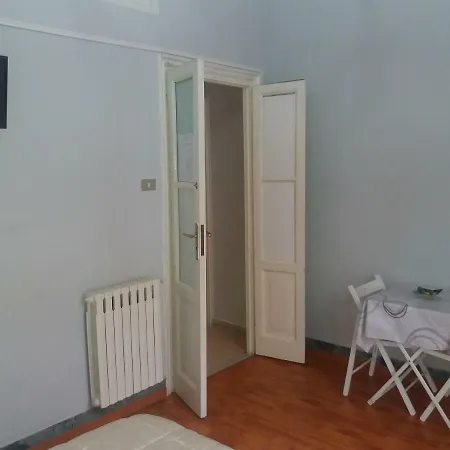 Novara 43 * Napels